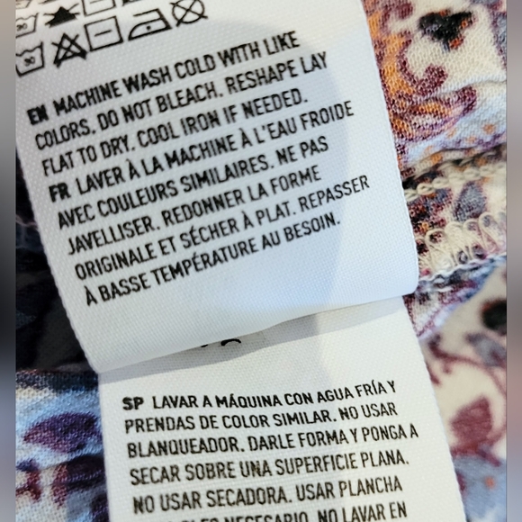 American Eagle Shorts Jumpsuit Keyhole Buttons Size XXS, but Fits Like Small - Picture 15 of 16